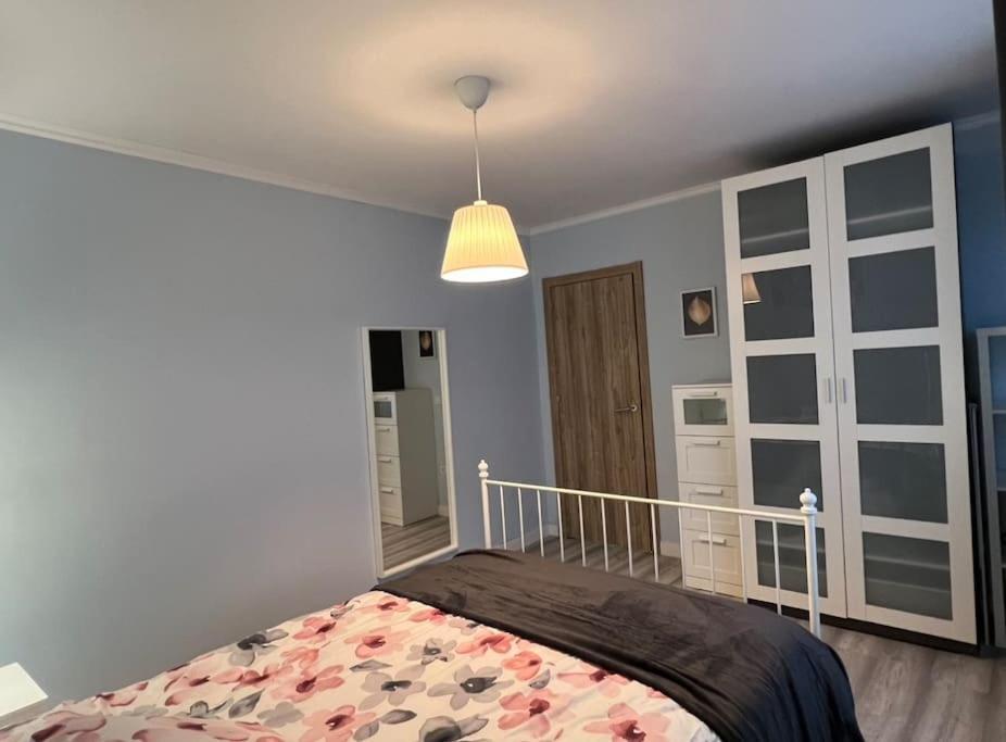 Apartamento Turistico Plaza III Monforte De Lemos Esterno foto