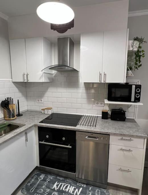 Apartamento Turistico Plaza III Monforte De Lemos Esterno foto
